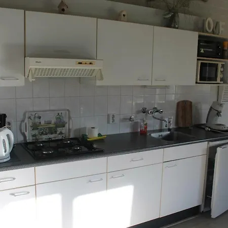 Hébergement de vacances Rustige, Gelijkvloerse Vakantiewoning Met 2 Slaapkamers In Simpelveld, Zuid-limburg