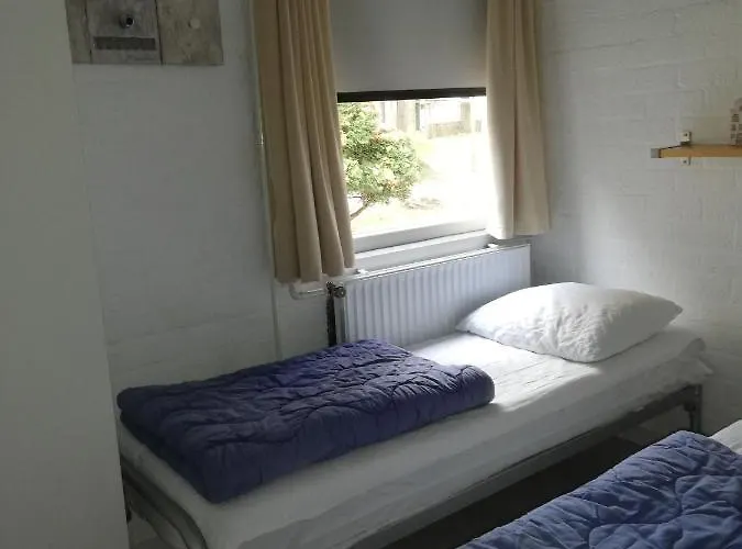 Rustige, Gelijkvloerse Vakantiewoning Met 2 Slaapkamers In Simpelveld, Zuid-limburg