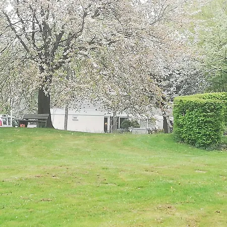 Tatil Evi Rustige, Gelijkvloerse Vakantiewoning Met 2 Slaapkamers In Simpelveld, Zuid-limburg *